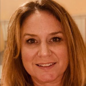 Meet your Posher, Robyn